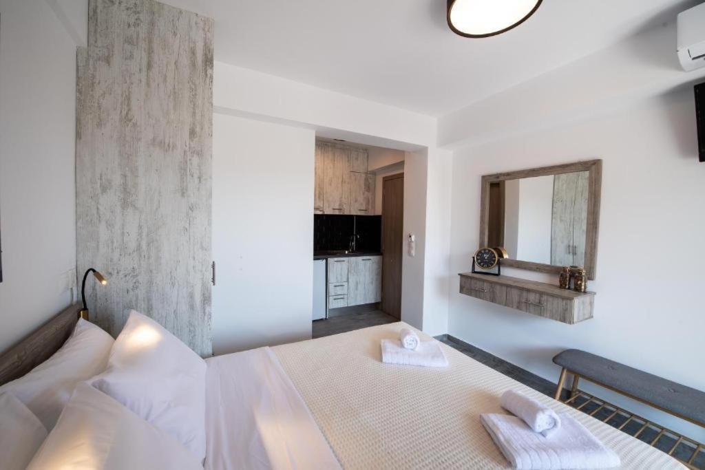 Melodia Apartments By Imagine Lefkada ニキアナ エクステリア 写真