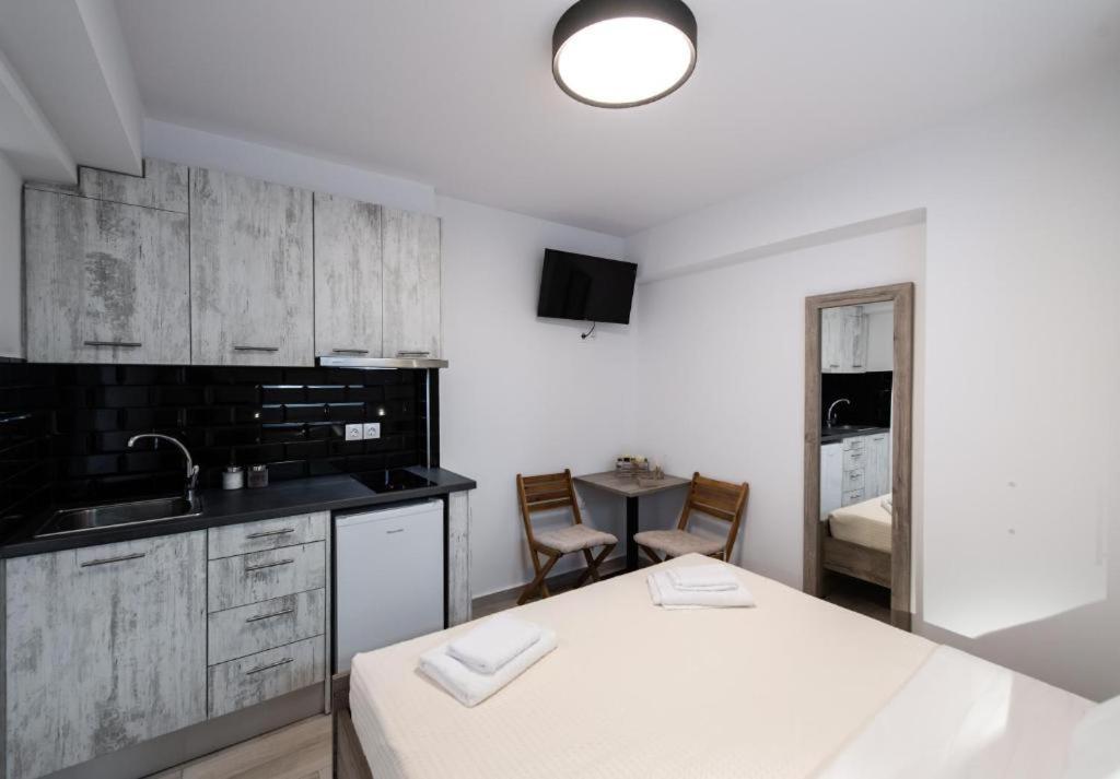 Melodia Apartments By Imagine Lefkada ニキアナ エクステリア 写真